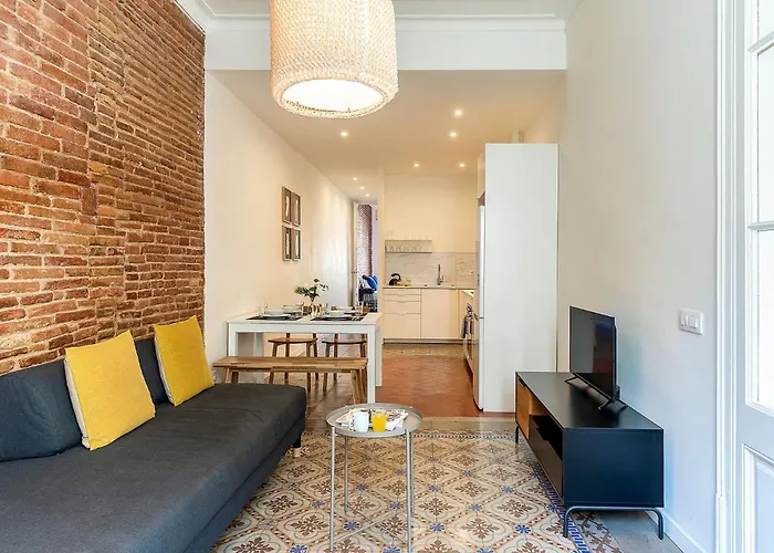 4305 - Ab Centric Universitat Ii.i Апартаменты